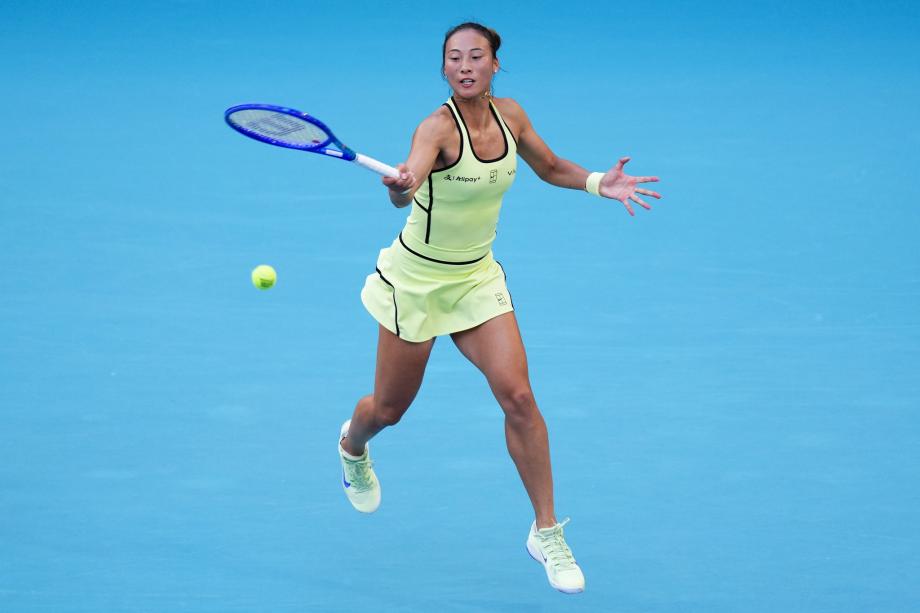 开云体育在线-郑钦文0-2不敌萨巴伦卡 无缘WTA迈阿密站女单八强
